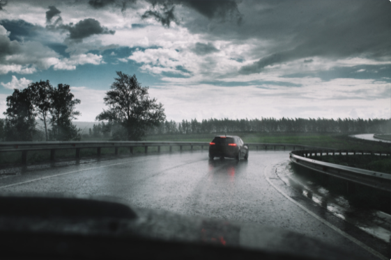 6 dicas de segurança ao conduzir com chuva